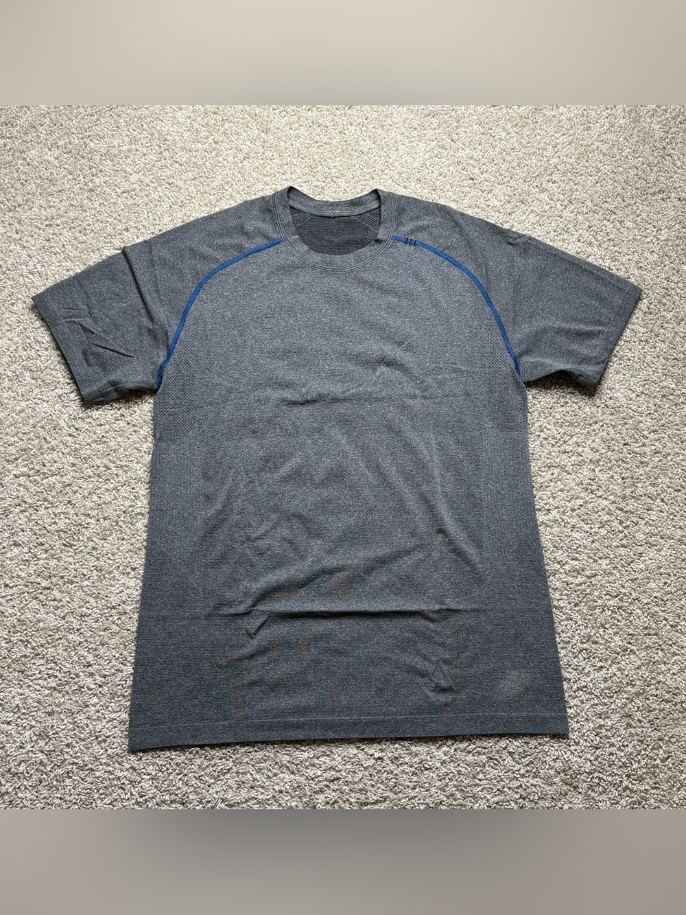 Lululemon Metal Vent Tech Short Sleeve